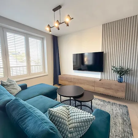 Urban Nest Apartment