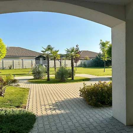 Urban Nest Apartamento