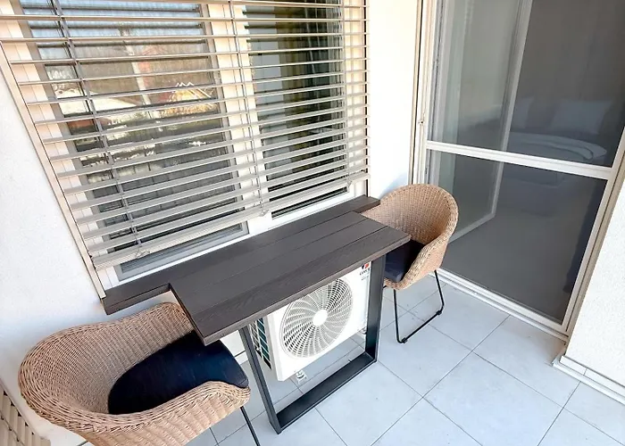 Apartment Urban Nest *